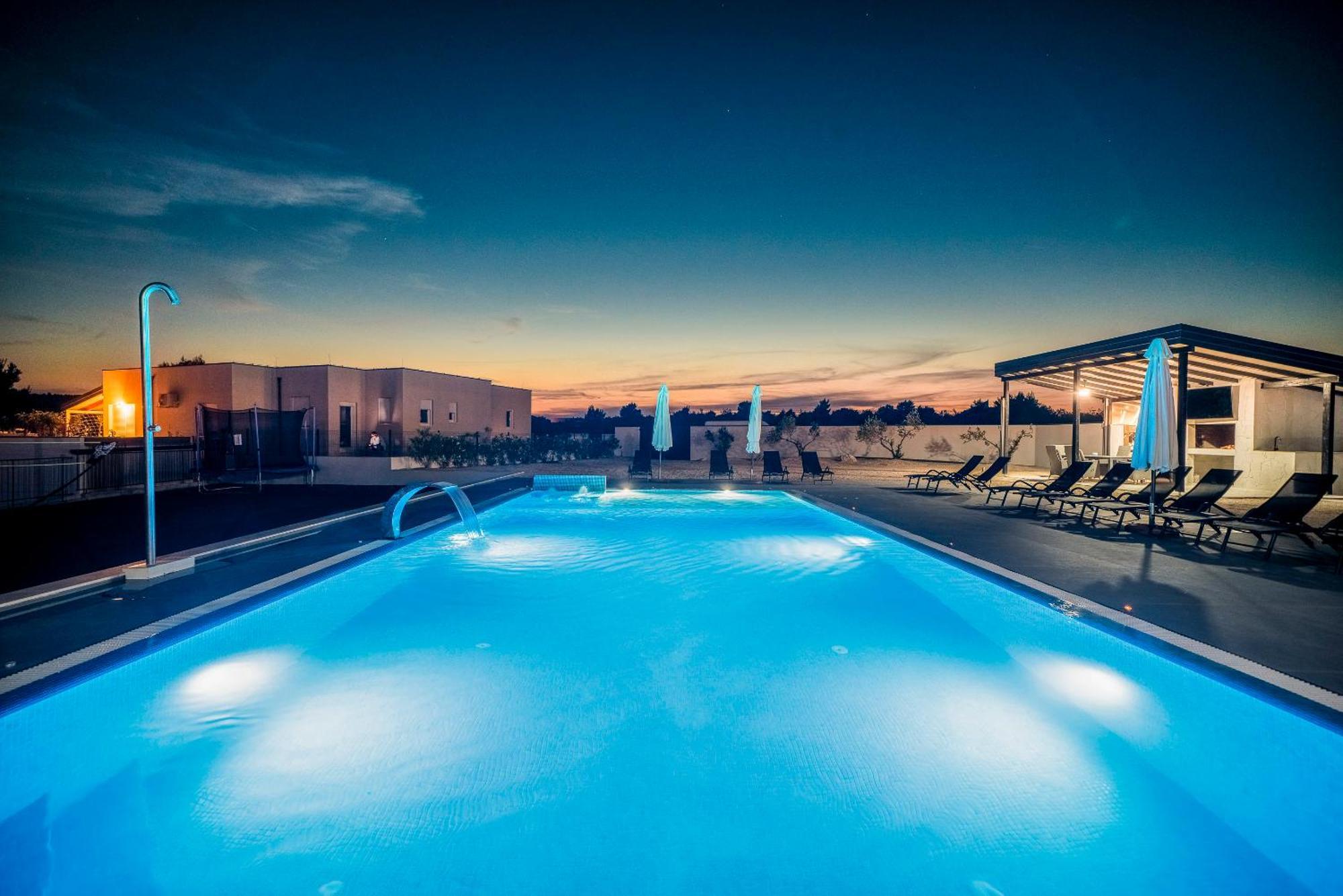 Rooftop House Apartment *